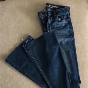 American Eagle high rise slim flare jeans size 4